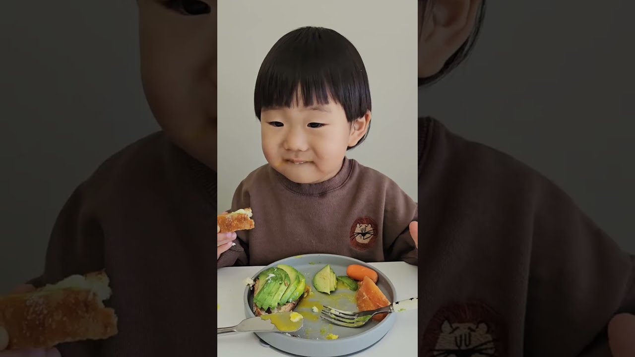 아보카도 사워도우 샌드위치 | Avocado Sourdough Sandwich