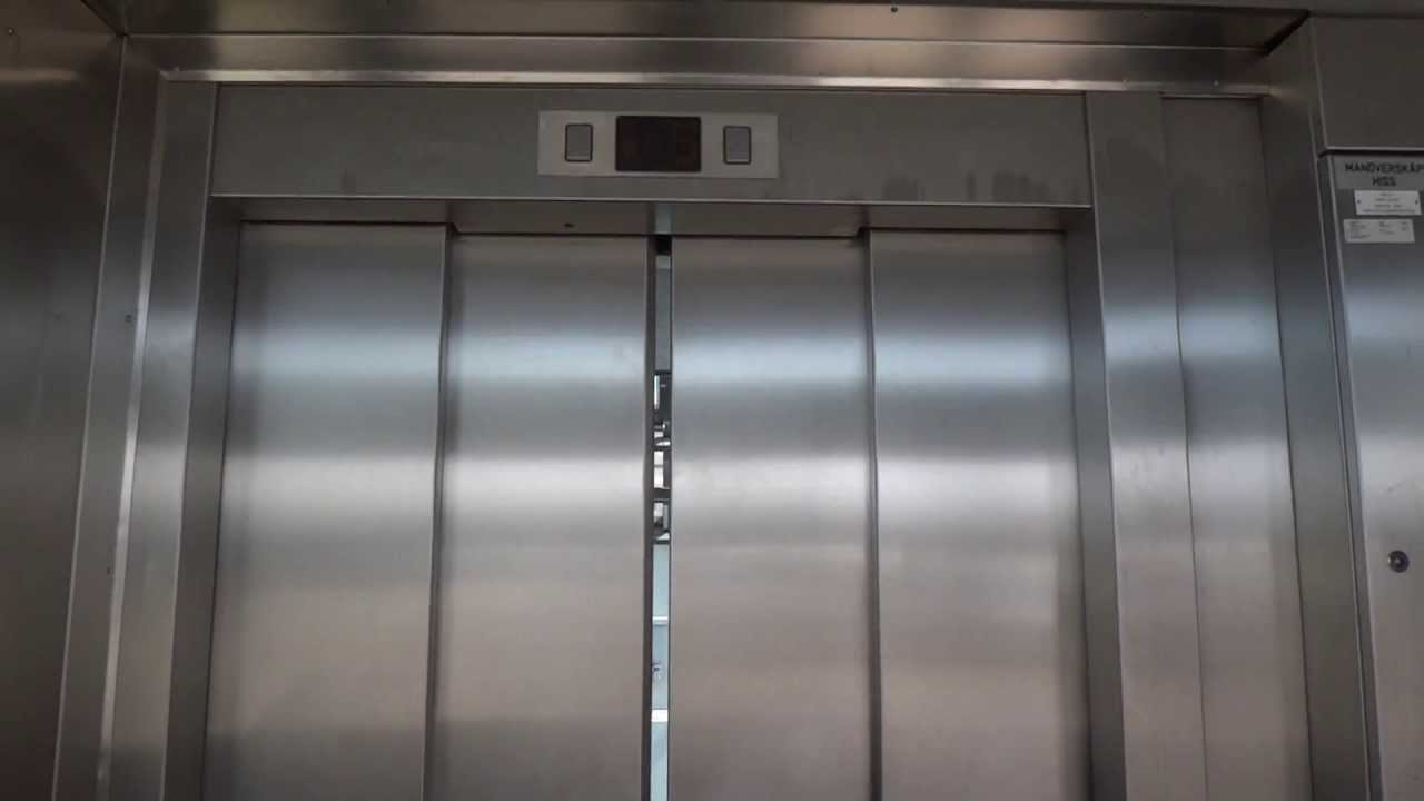 Now they talking! Schindler EuroLift MRL traction elevators @ Gallerian NIAN, Gävle, Sweden.