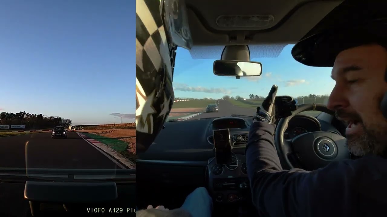 Donigton Park Renault Clio 200RS vs Toyota GT86 dual camera