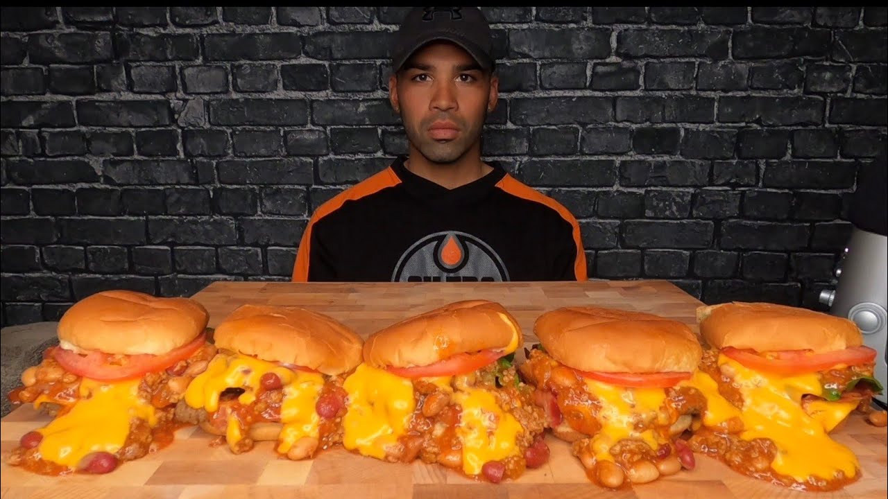 (ASMR) CHILI CHEESE BURGERS MUKBANG