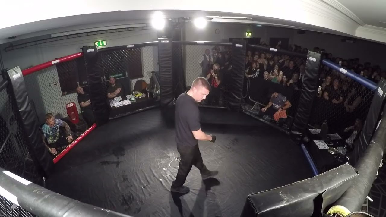 LEEDS | ULTRA MMA | COLTON THE LIGHTENING BOLT VS CHARLIE THE PETRICHOR MASUBY