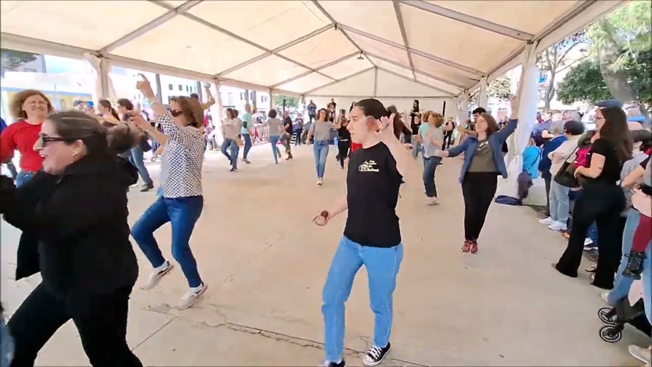 CUATRO DE CUATRO MOMENTOS