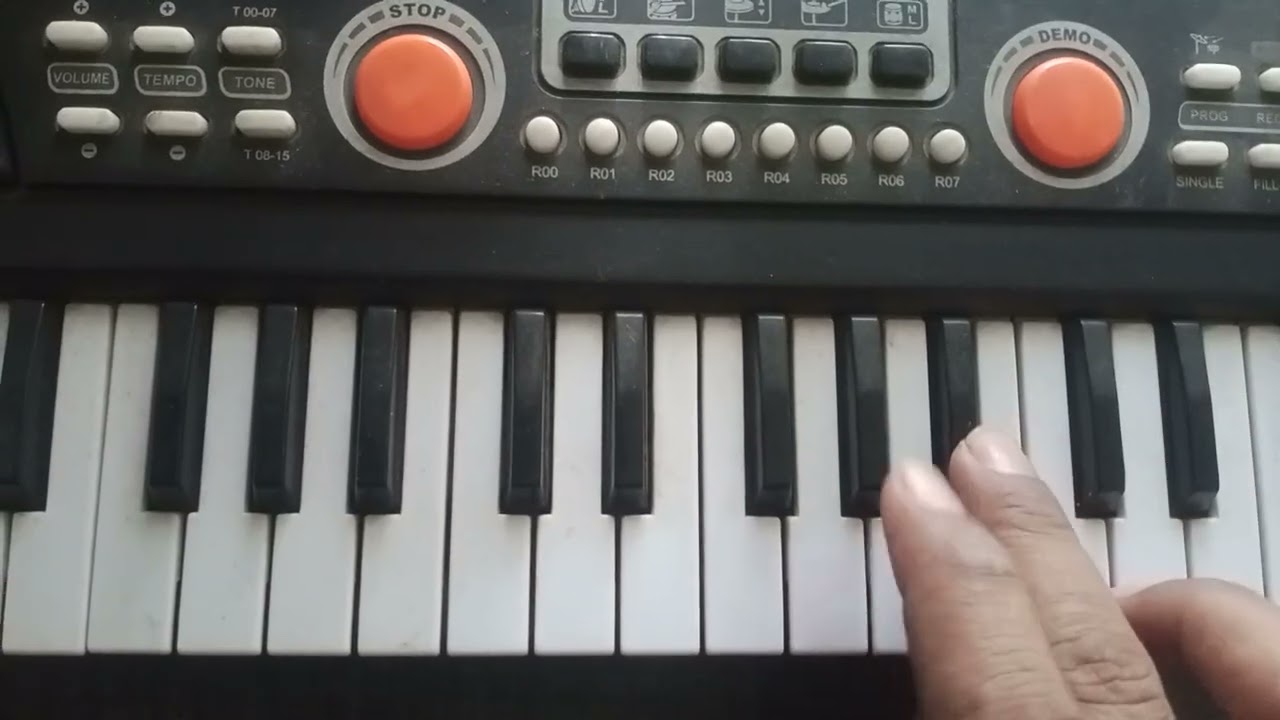 Tip Tip barsa pani on piano