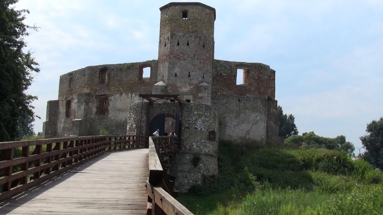 Siewierz Castle, Siewierz, Poland / Zamek w Siewierzu, Siewierz, Polska