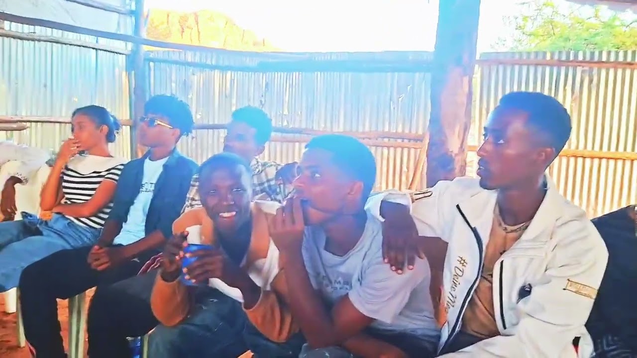 ኣብየት ስብኣይ ጓጅለ ኪነጥበብ ጓል ለሚናት😜😜😜😜👹👹😁😁🥰🥰🥰🥰