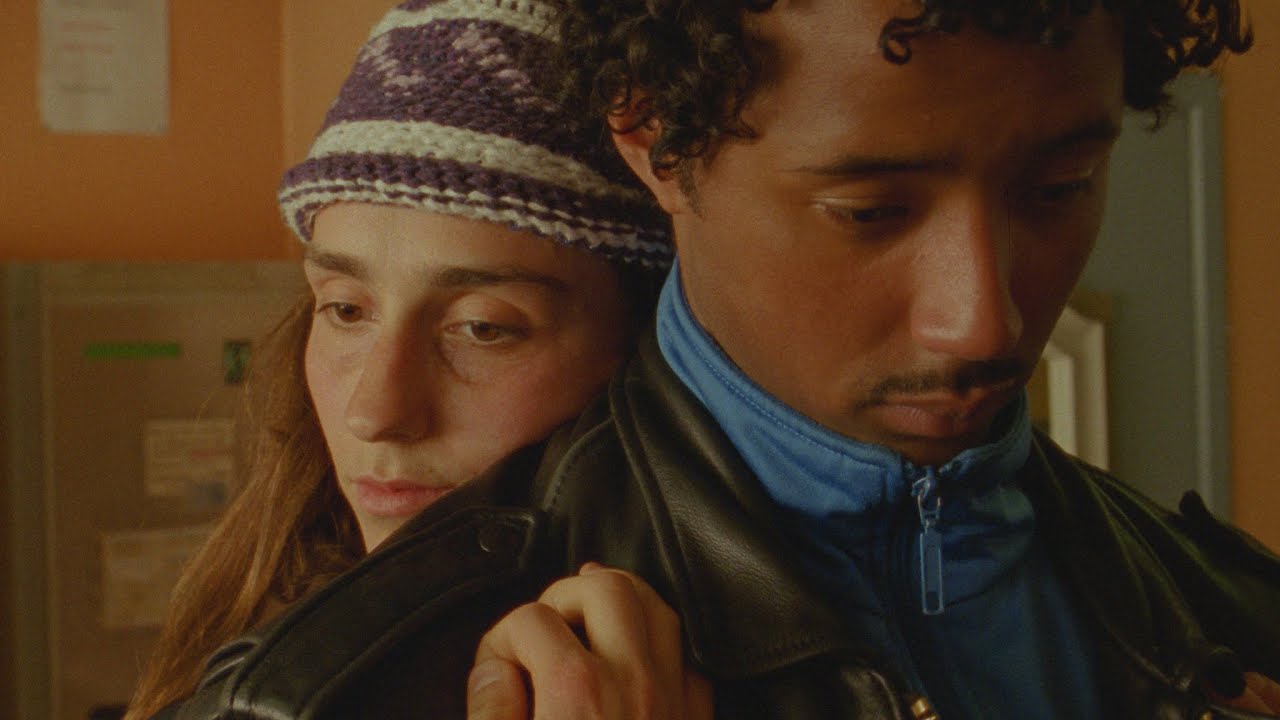 ZWANGERE GUY - Leven Beter ( Official Music Video)