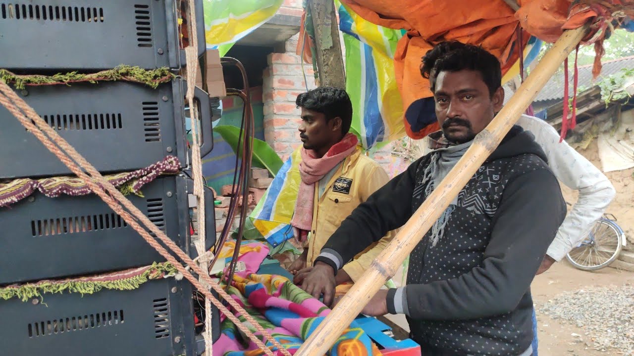 এই প্রথমবার বার😳বাপি সাউন্ড এর সাথে কিশোর মাইক কে কম্পিটিশন করতে দেখলাম//bapi sound vs Kishore Mike