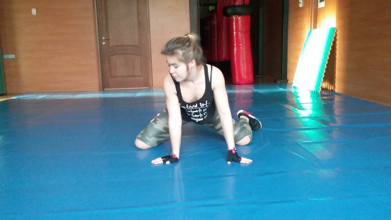 The center split workout