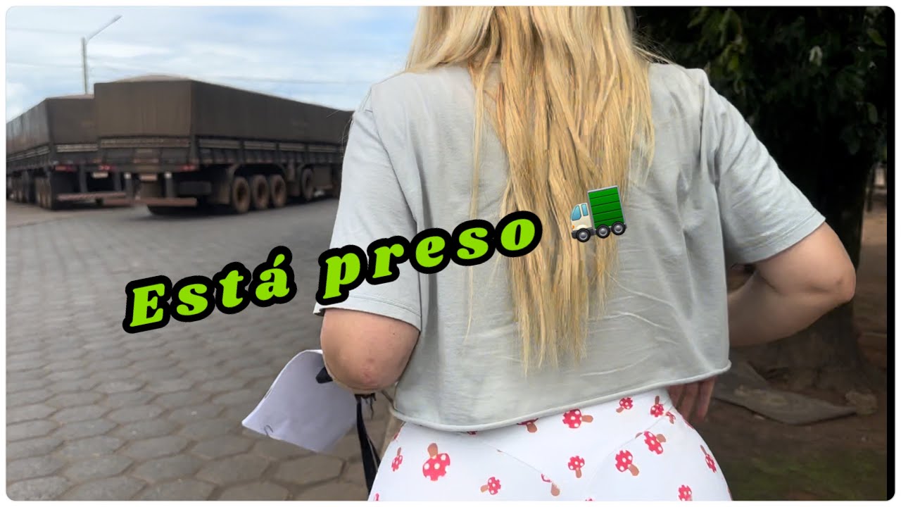 Esse caminhão é zero e está preso a anos aqui..