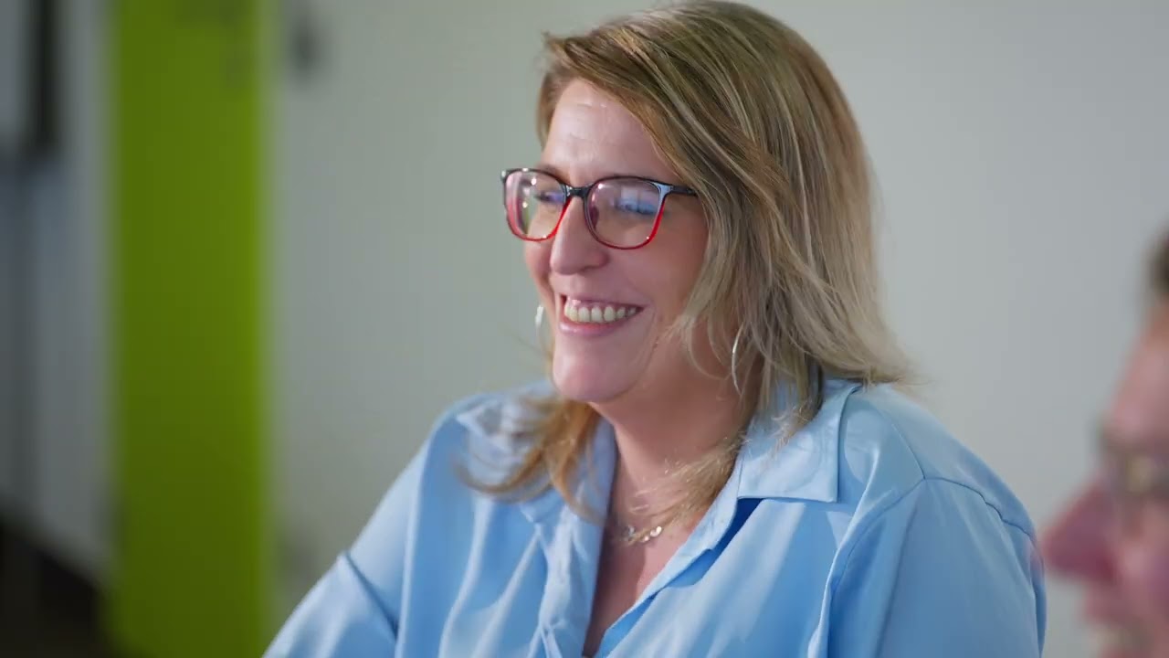 Waarom kiezen voor de job sociaal werker? Stefanie van het Sociaal Huis Wevelgem legt uit.