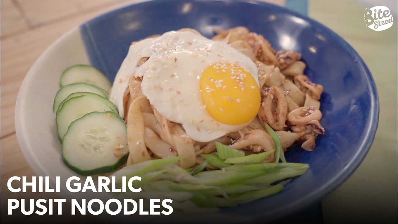 How To Make Chili Garlic Pusit Noodles | Easy Spicy Squid Noodles