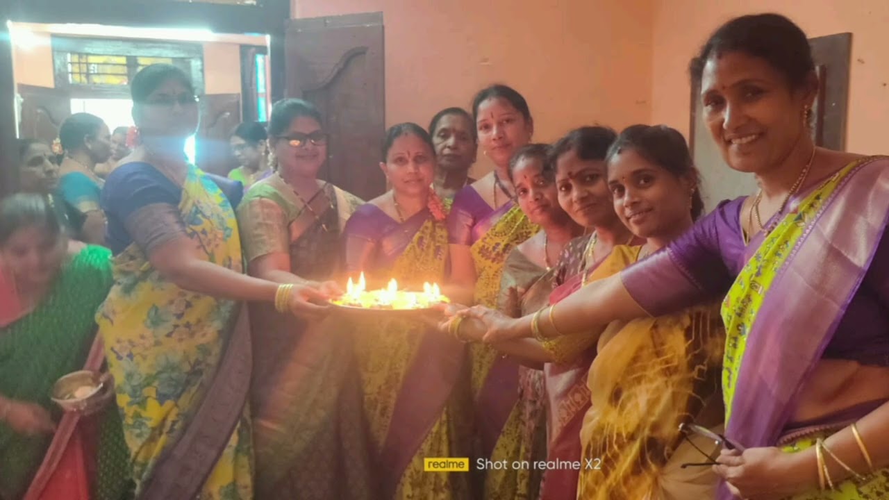 # మొగిలి గురువిశెట్టి వారి స్వగృహం నందు ఇంటింటా వాసవి మాత పారాయణ కార్యక్రమం 🙏🙏