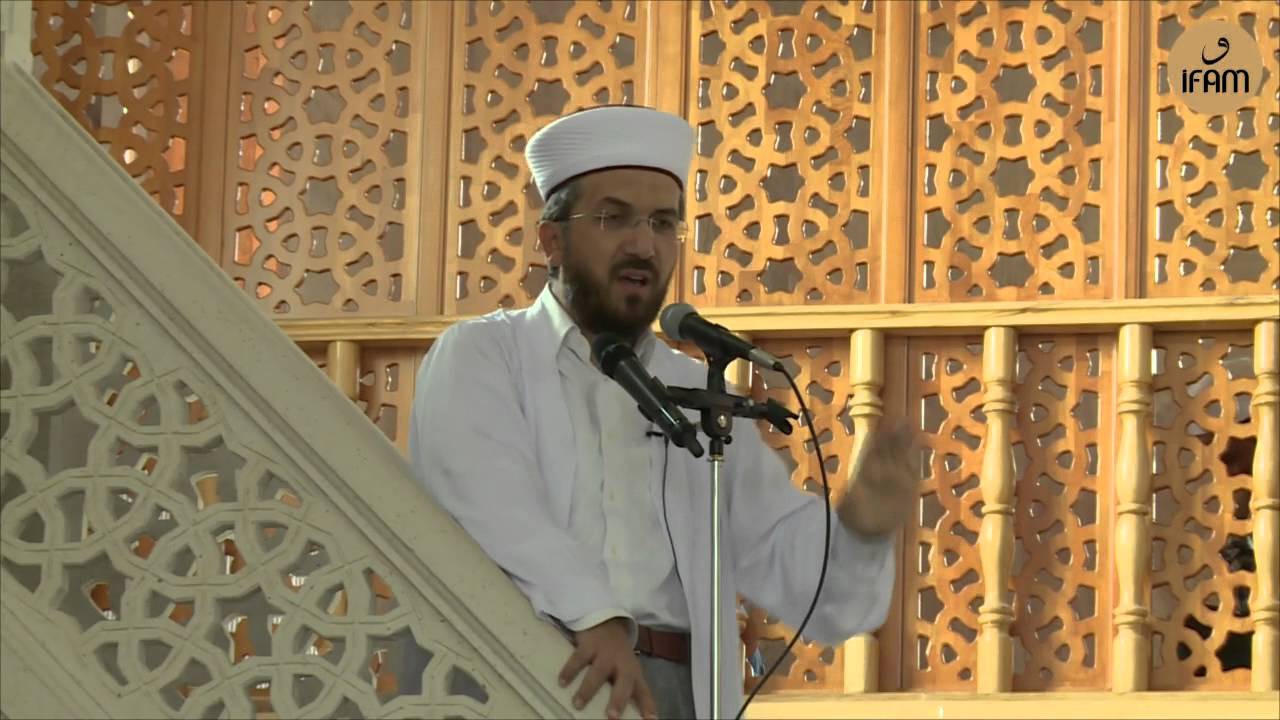Bu İffetsizlerden Asrın Yusuf'larını da Koru Ya Rabb! - İhsan Şenocak Hoca