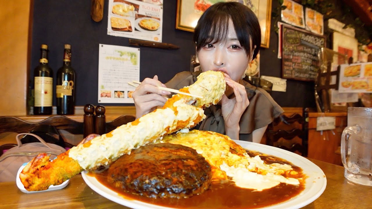 【大食い】過去最大級の巨大すぎるエビフライ&ハンバーグオムライス4kgに挑んだ結果…