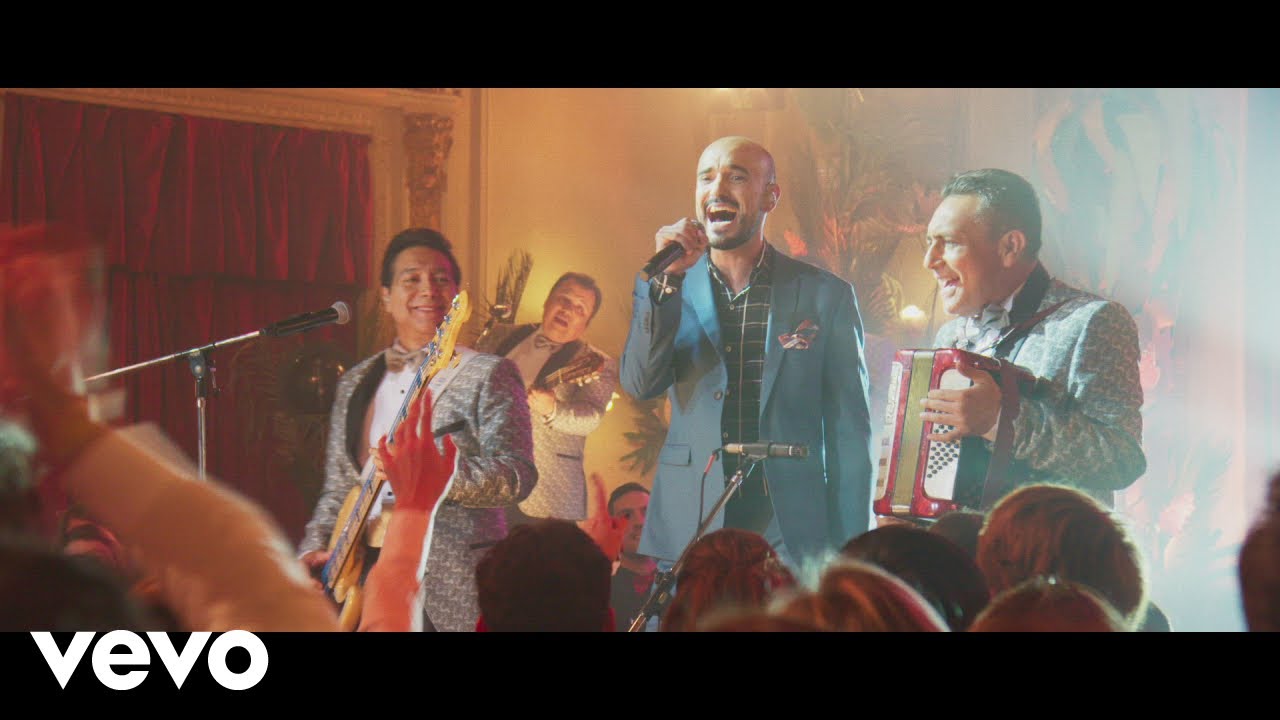 Los &Aacute;ngeles Azules - Y la Hice Llorar ft. Abel Pintos