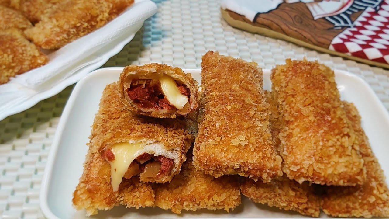 Cheesy CORNED BEEF BREAD ROLL | Corned Beef Pie | Sobrang sarap