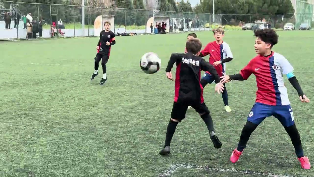 Şehitlerspor 4 - 0 Yıldızspor   1. Devre