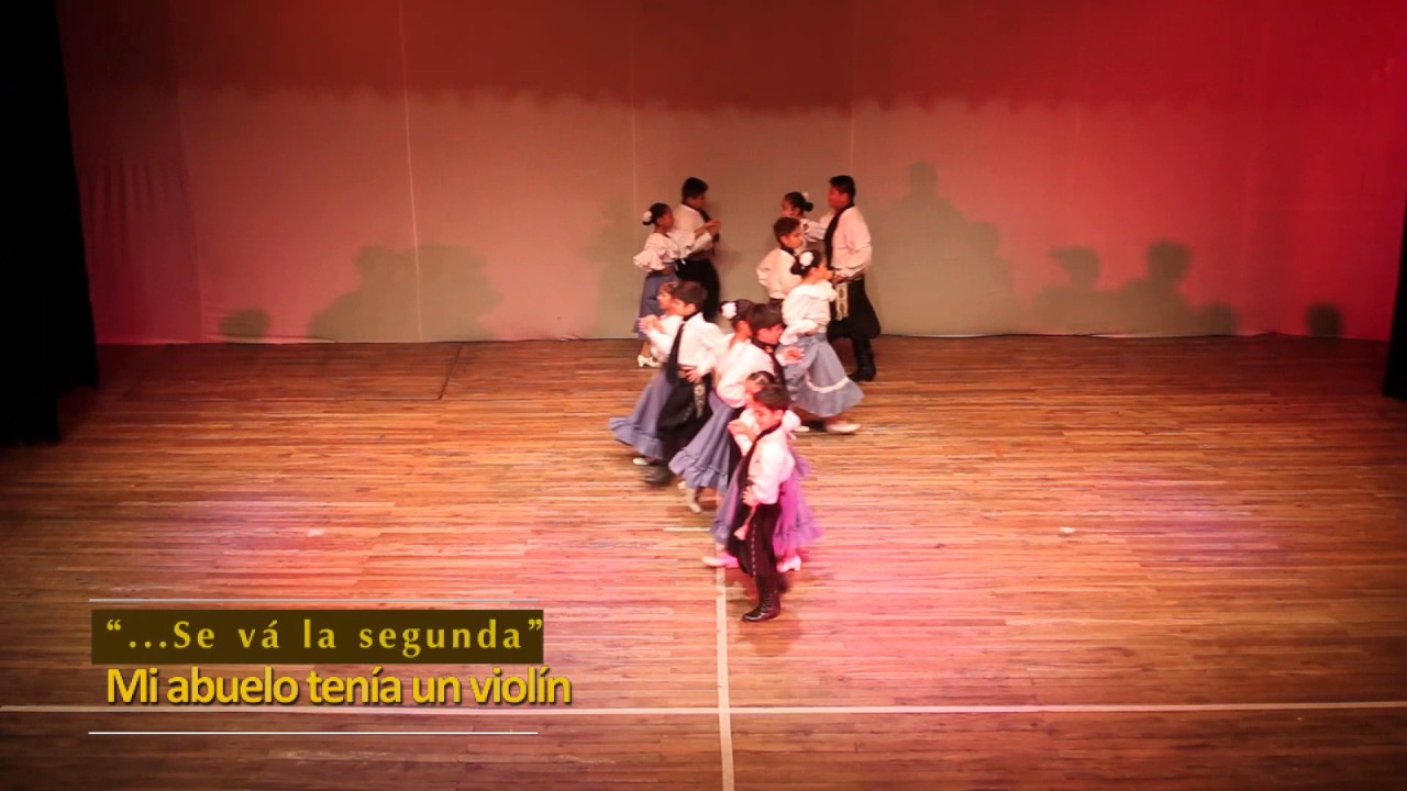 Academia Mama quilla. Niños. Gato