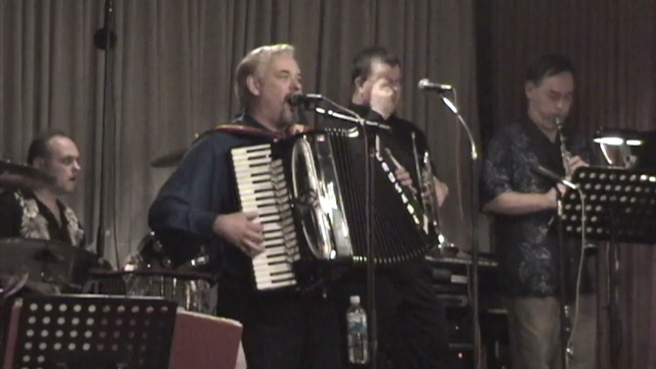 Eddie Biegaj & Crusade - Szła Dzieweczka / Strolling Girl