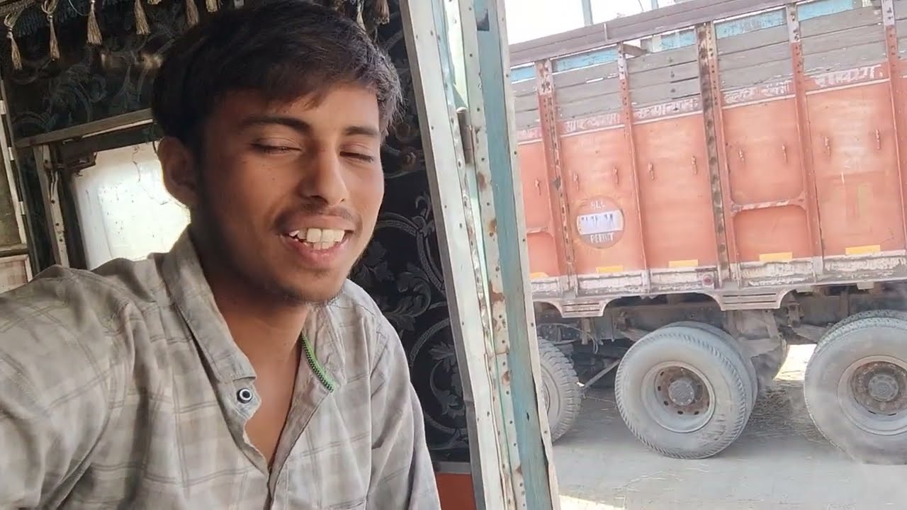 Truck me dal kaise banate hai 🥰 truck me driver's kaise rahte hai 🥰💞