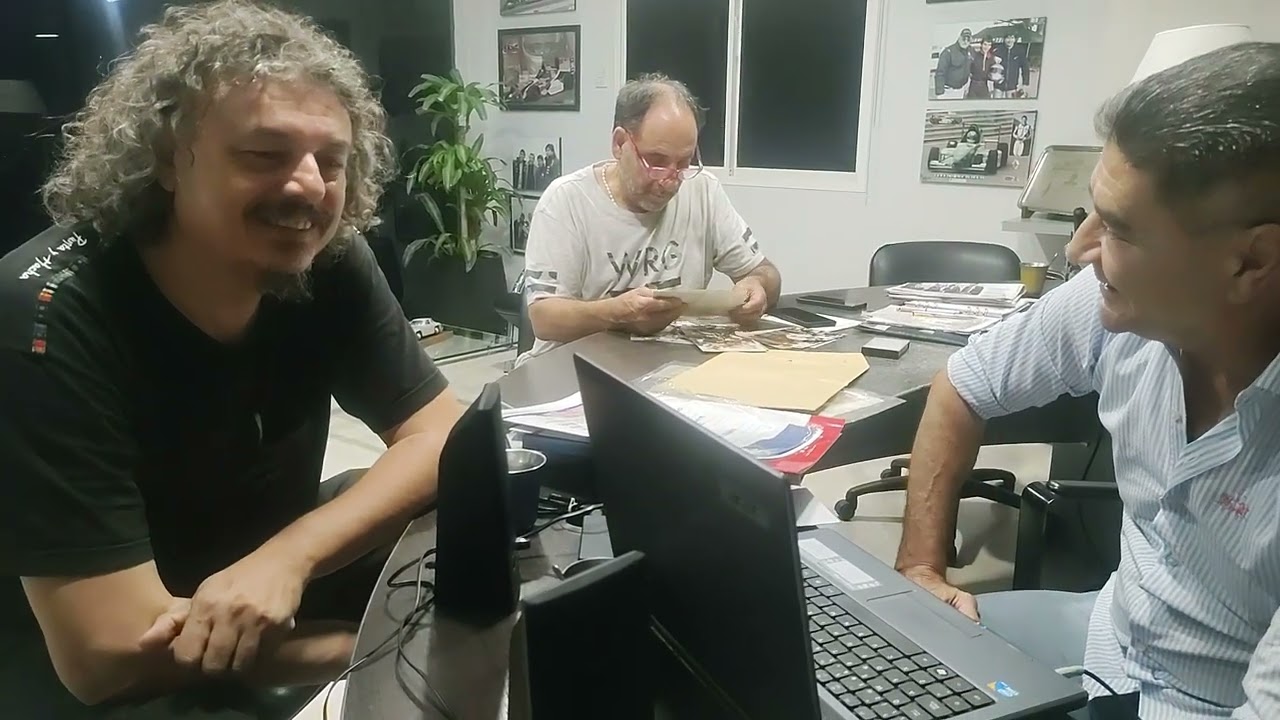 1054- Adrián Maggi. Yoyi Geminiani D Spinelli Como hizo Horacio Guaraný por las costas entrerrianas