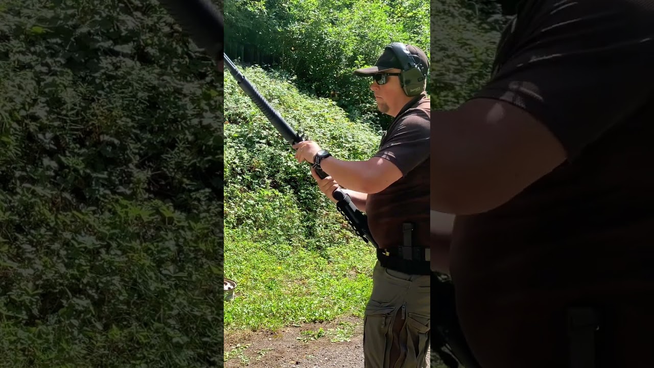 Střelba z brokovnice Uzkon #glock #sakce #tactical #strelba #gun #zbran #czech #shootgun #shooting