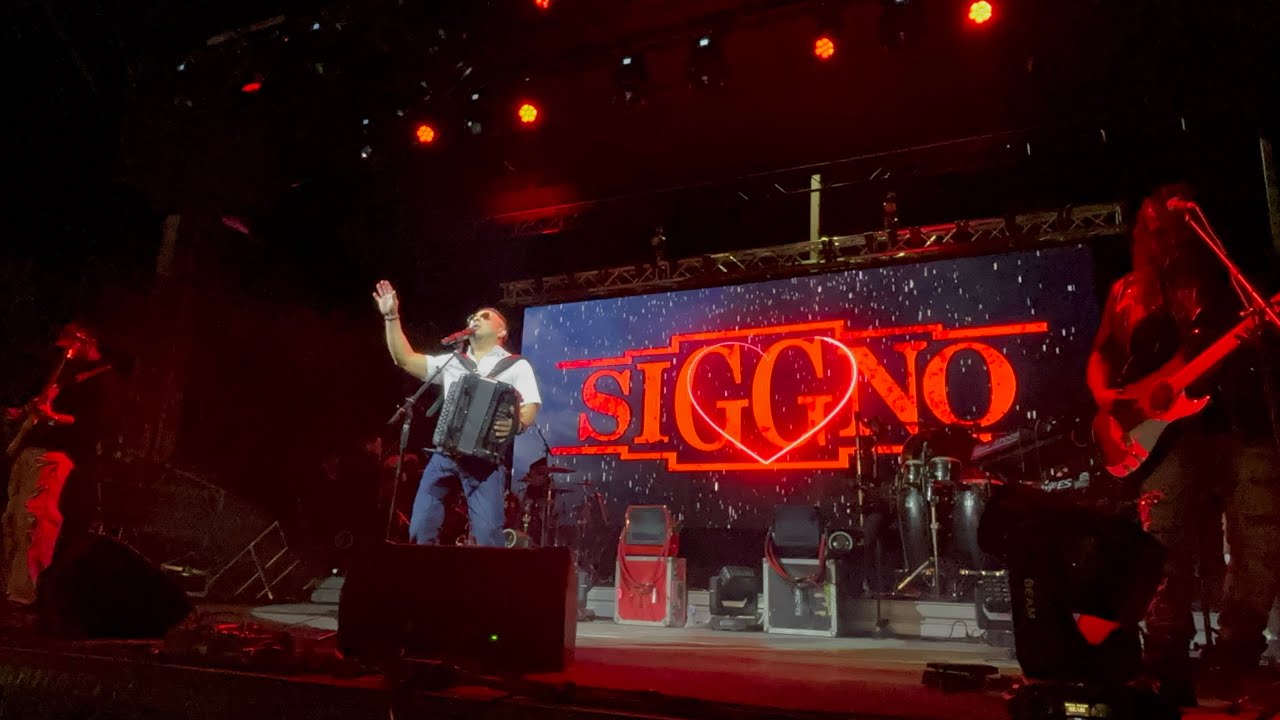 Grupo Siggno in Pearsall Tx Hispanic Heritage Festival 2025
