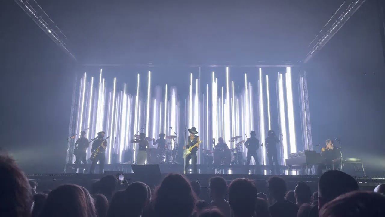Leiva - Con el Pañuelo en los Ojos 2022