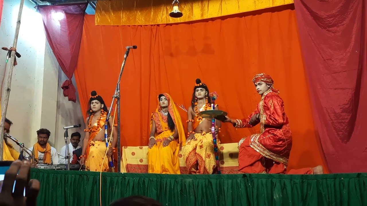 #बहुत ही सुन्दर श्री राम चन्द्र जी की आरती💐🙏🙏🛕🛕🎤 आदर्श रामलीला समिति मां सती धाम गजेंद्रपुर 🙏🙏💐💐