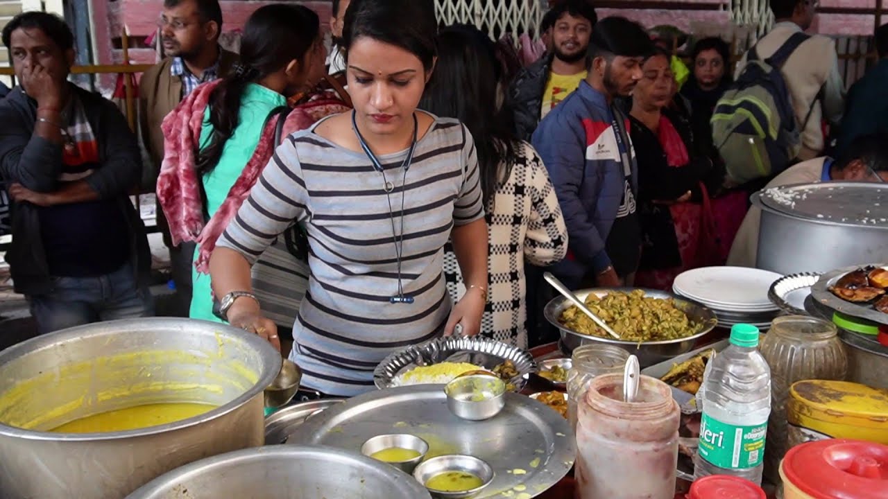 Advance Happy Birthday Nandini | Viral Smart Kolkata Lady Selling Rice | Working with Mom & Dad