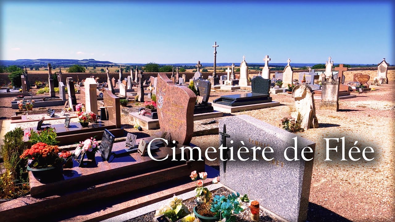 Cimetière communal de Flée | France 4K