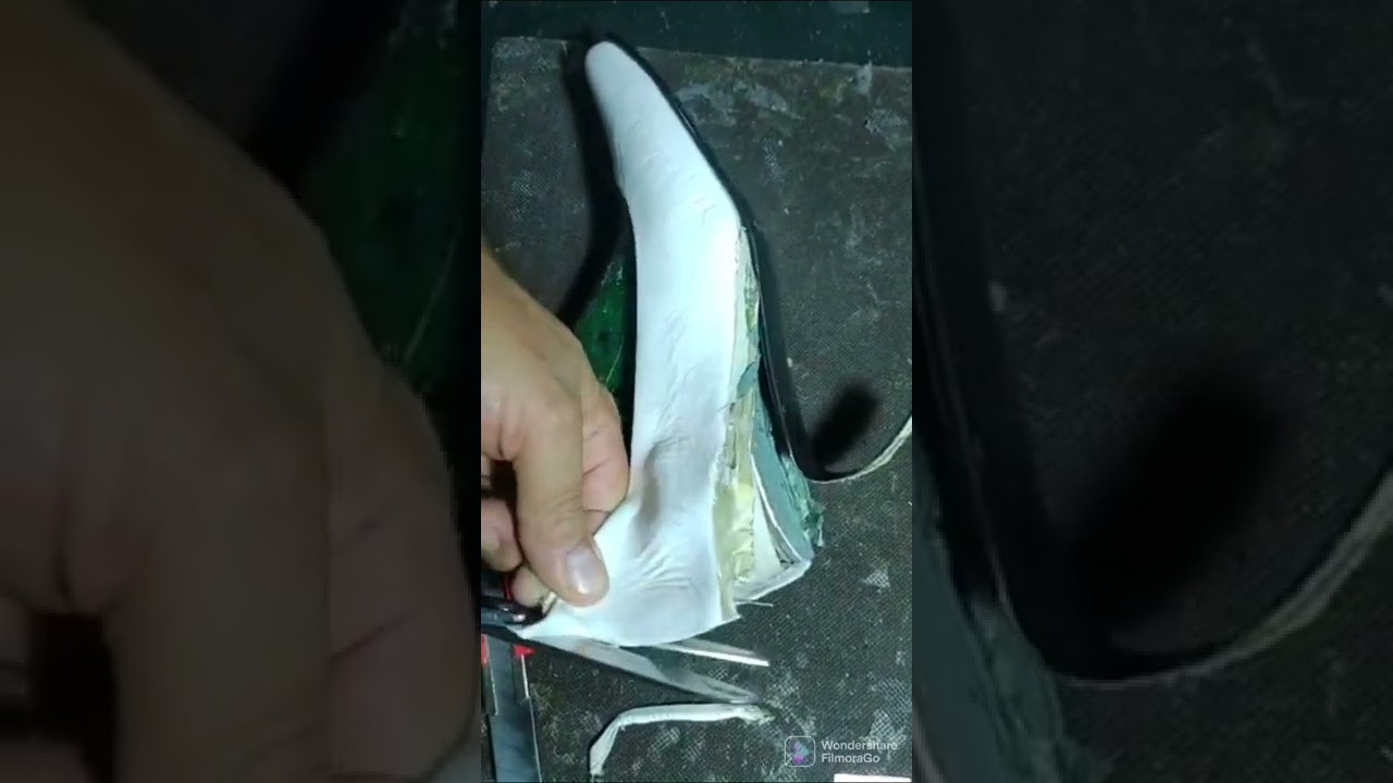 Cómo achicar el talón de zapatos.