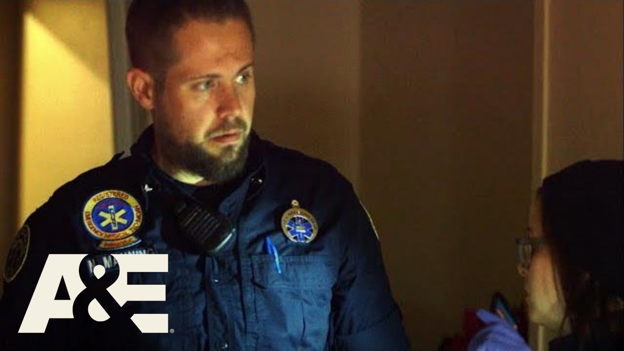 Nightwatch: More Than A Medic &ndash; Holly & Nick Help Sweet Old Lady (S1 Flashback) | A&E