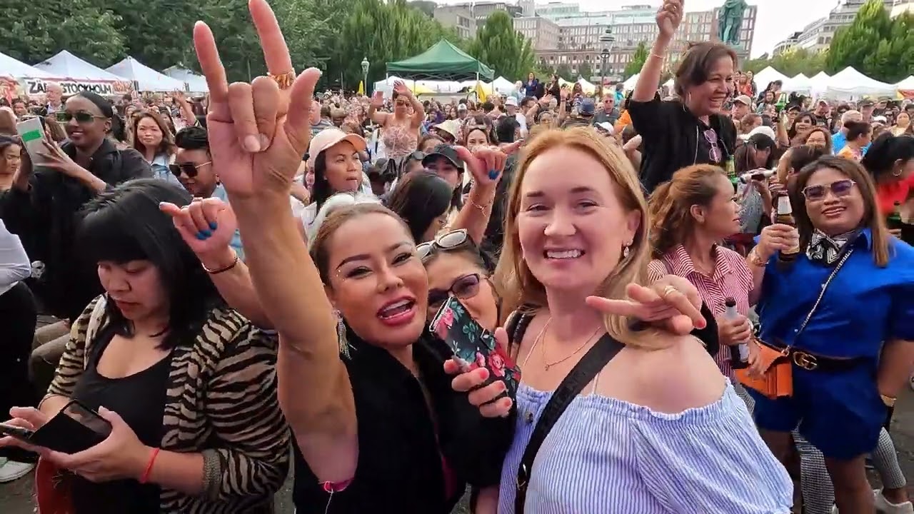 M.I.T  - Made In Thailand   - 35 minutes of M.I.T in the Kungsträdgården - Stockholm