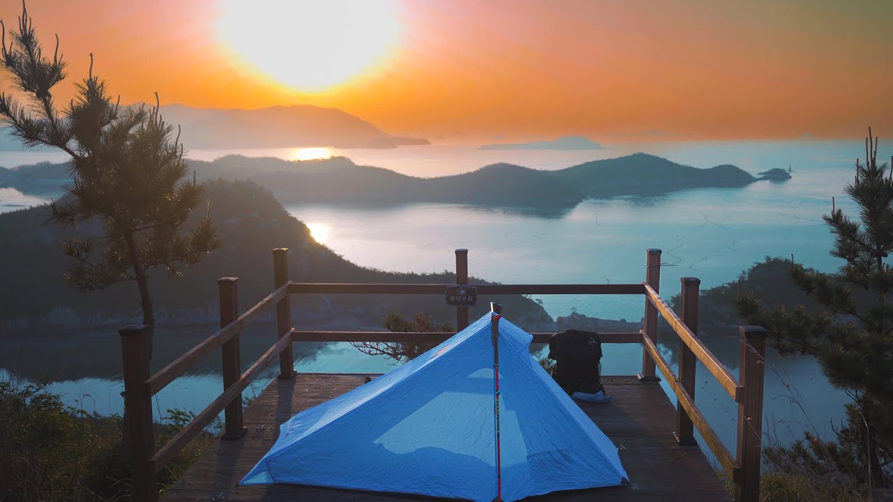 4K 선착순 텐트 한 동!  황홀한 절경 뷰 단칸방 데크. 여긴 꼭 다시 올 겁니다.
