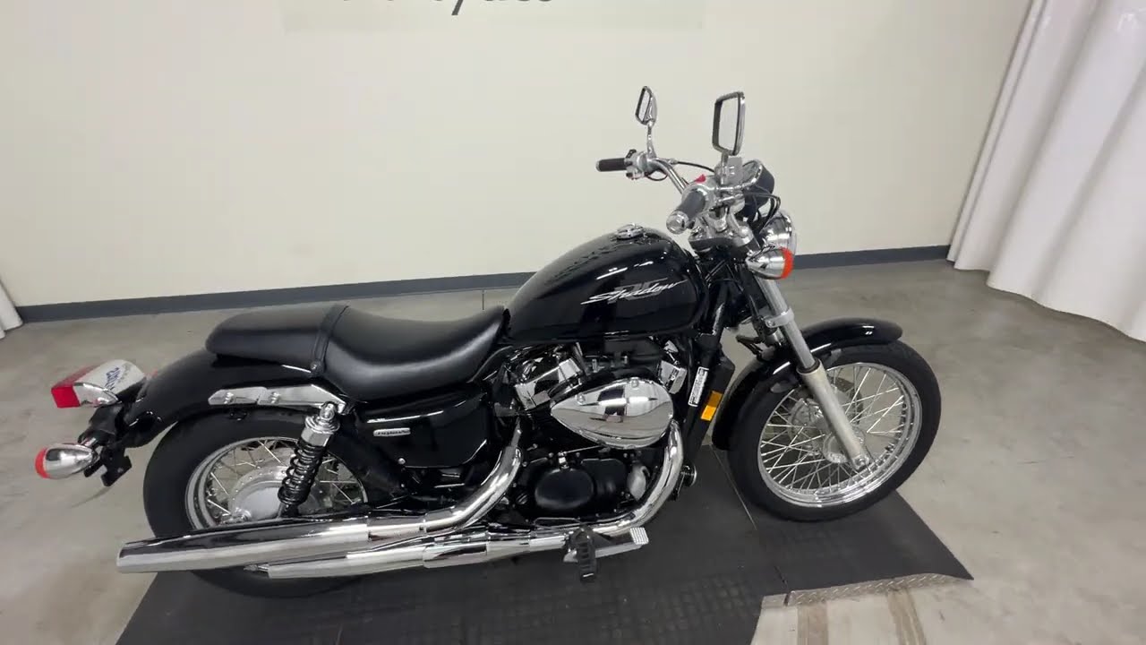 (49765) Used 2013 Honda Shadow RS (VT750RSD) Motorcycle for sale near Akron, OH.