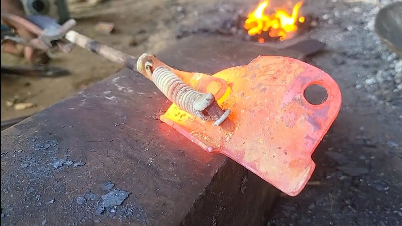 A made Punchshul out of cycle stand 