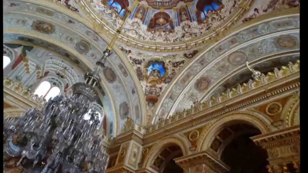 Istanbul Dolmabahce Palace