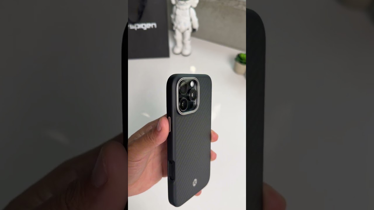 Enzo Aramid 😮&zwj;💨 #asmr #iphone #apple #tech