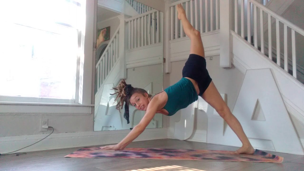 10 minute Glute Workout with Joy