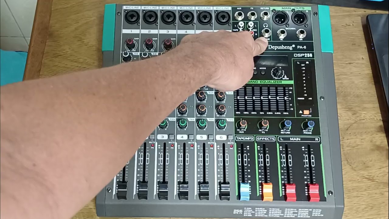Umboxing da Mesa de Som Depusheng 6 Canais