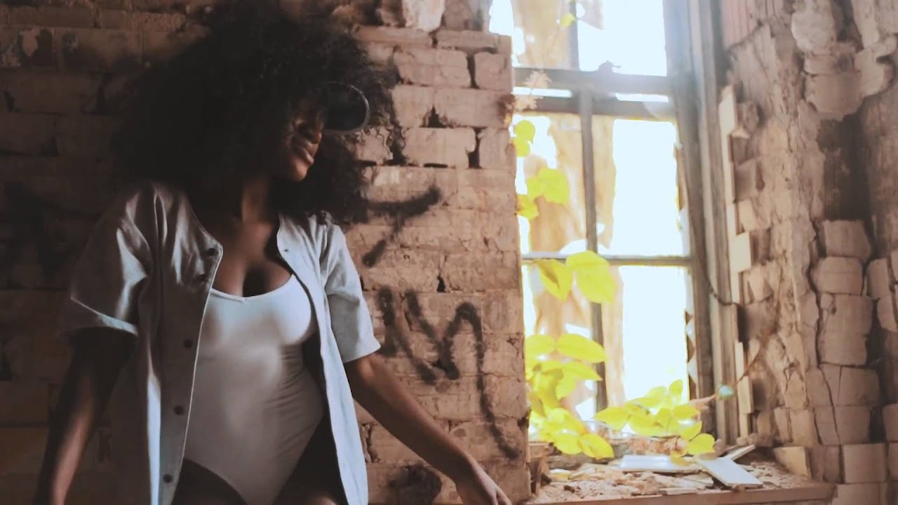 Lexxy - Diggin to China (Remix) (Offical Video) RnBass