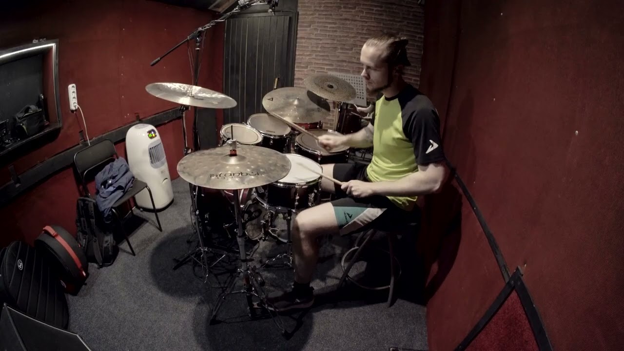 Rj_drums49_02