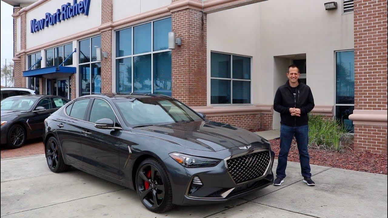 Does the 2019 Genesis G70 3.3T have BMW M3 performance but LOW price?