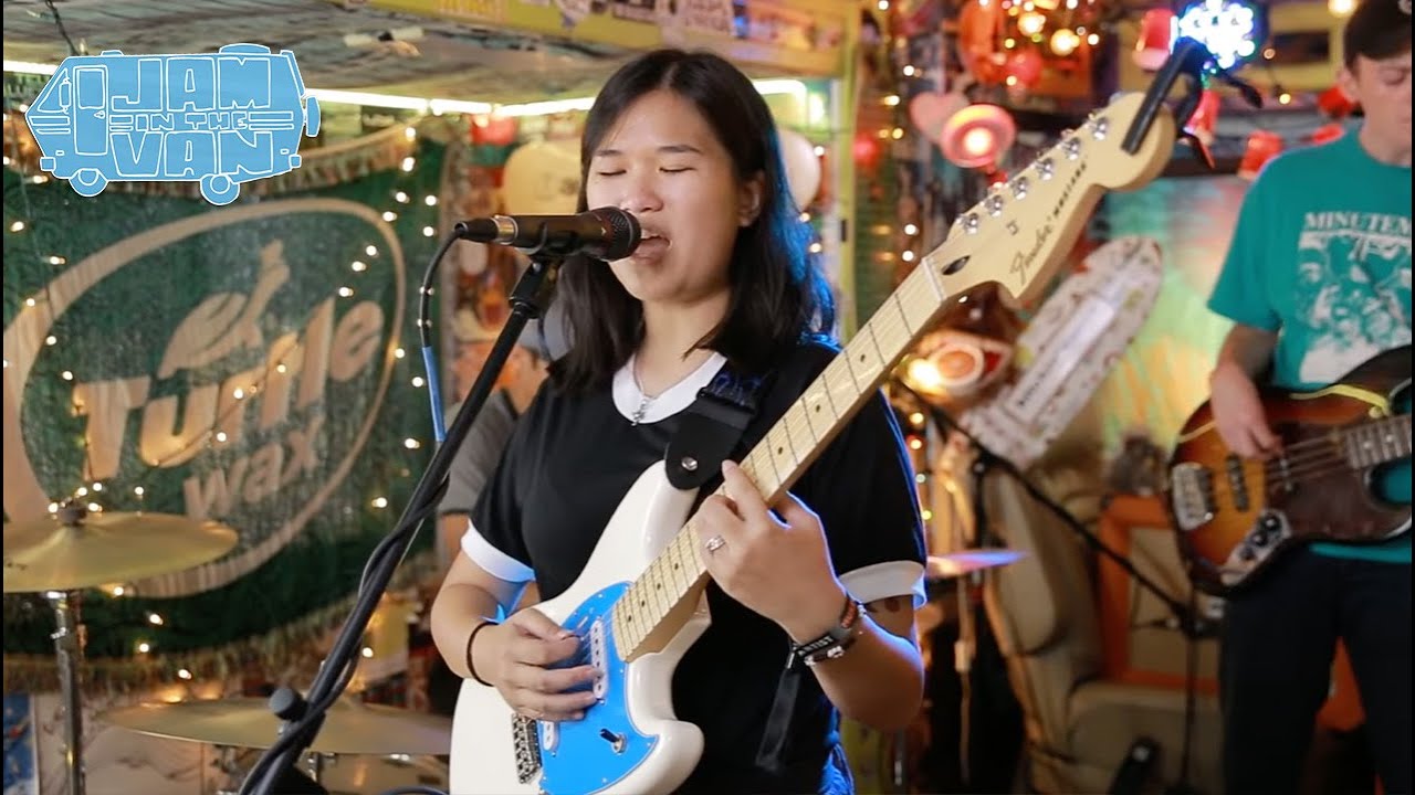 HANA VU - 