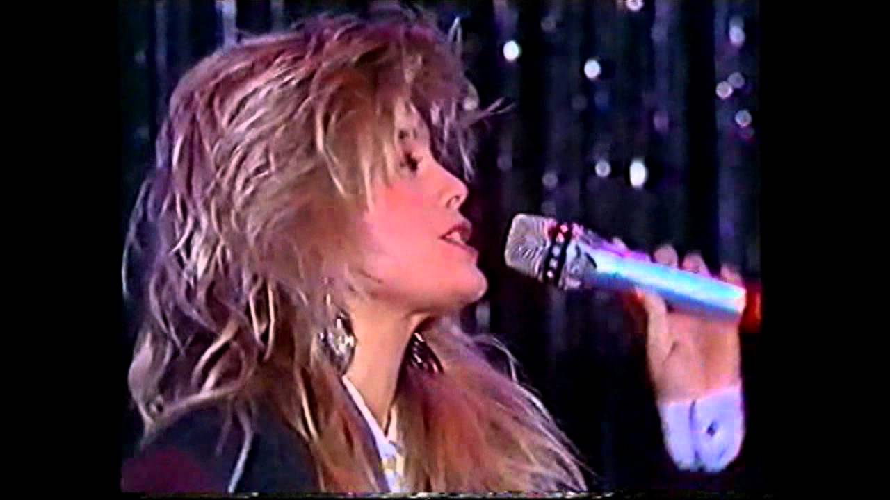Pernilla Wahlgren och Emilio Ingrosso - Paradise 1986