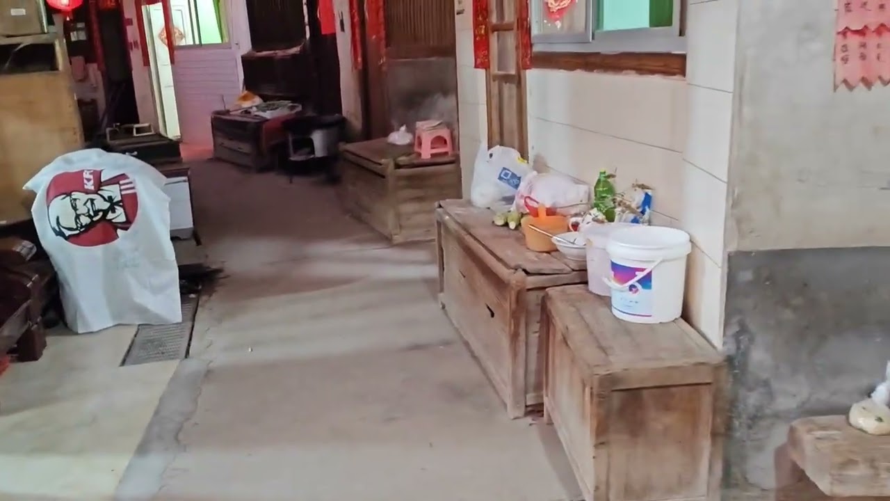 福建南靖石桥村四大土楼之永庆楼，20多家住户生龙活虎的烟火气！