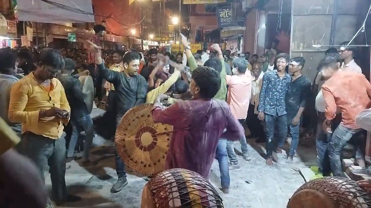 Varanasi holi#nagada dance#vairal#Masti#varanasi #subscribe