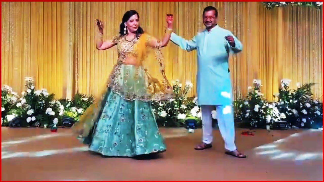 Arvind Kejriwal Romantic Dance With Sunita Kejriwal Full Video | Arvind Kejriwal Daughter Wedding