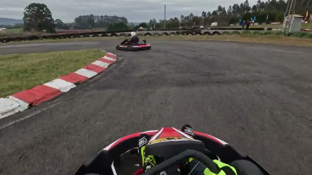 Carrera karts de alquiler en Circuito De Asturias